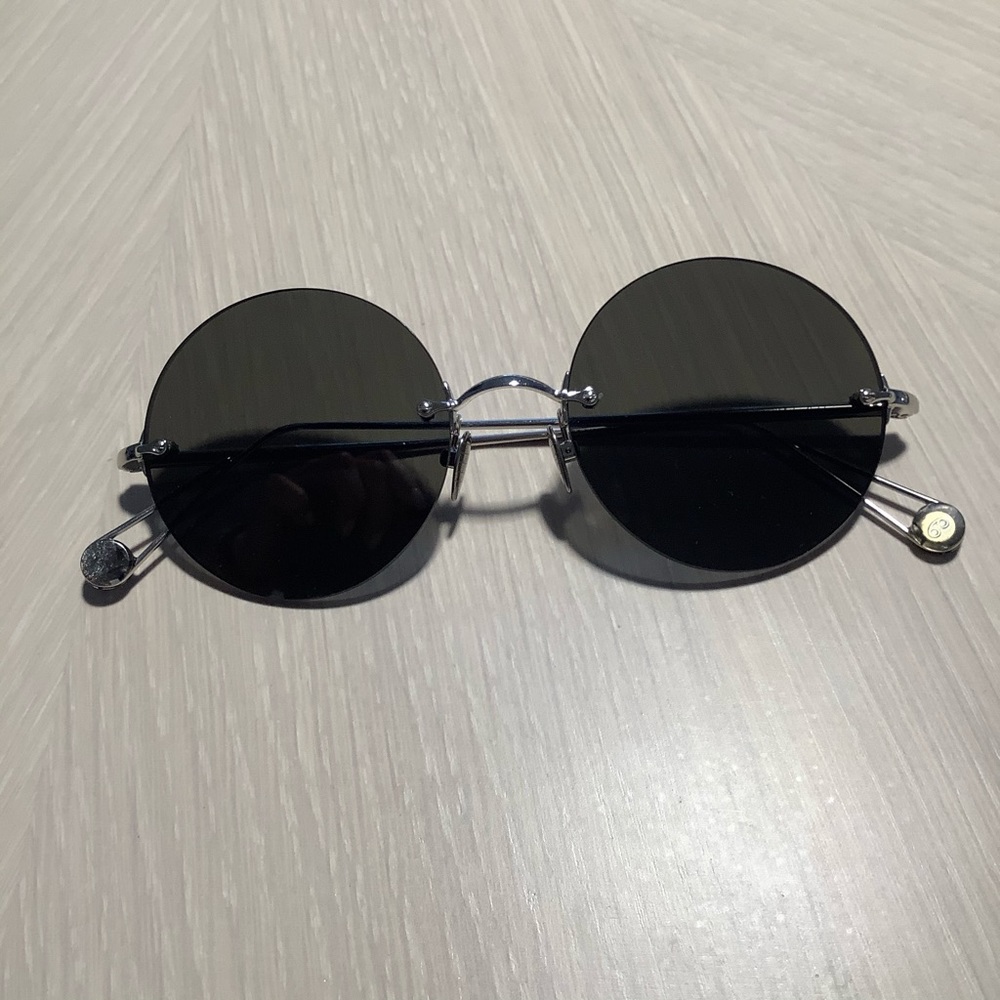 Round black Ahlem